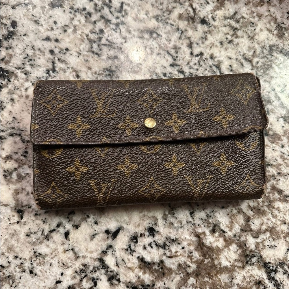 Louis Vuitton Brown Monogram Clutch